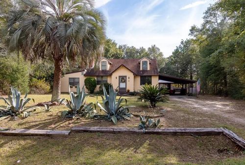 131 Silk Oak Dr, Defuniak Springs, FL, 32433-7526 | Card Image