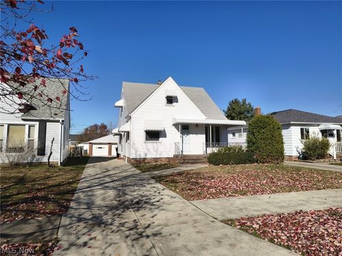 6010 Allanwood Dr, Parma, OH, 44129-4128 | Card Image