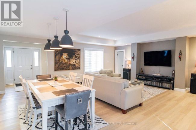 41948A Combermere Rd, House other with 2 bedrooms, 2 bathrooms and 5 parking in Barrys Bay ON | Image 8