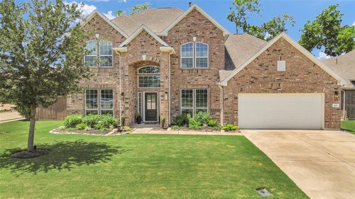 401 Bentwood Way, Clute, TX, 77531-1520 | Card Image