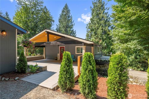 15220 State Route 530 Ne, Arlington, WA, 98223-5358 | Card Image