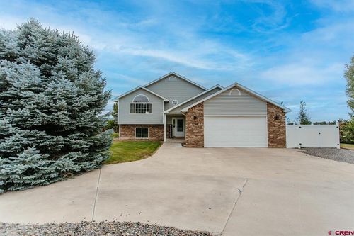 2398 W Fox Park St, Montrose, CO, 81401-7792 | Card Image