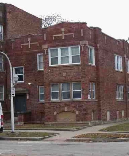 1f-7800 S Burnham Ave, CHICAGO, IL, 60649-5218 | Card Image