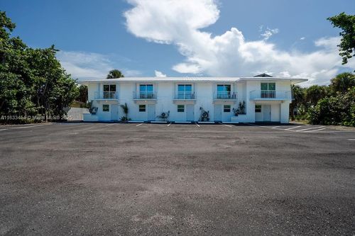 apt-5-2305 Tamarind Dr, Hutchinson Island, FL, 34949-1512 | Card Image