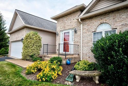 110 Joy Ln, FISHERSVILLE, VA, 22939-2104 | Card Image