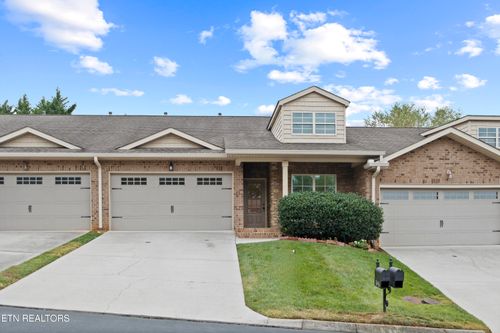8446 Milano Way, Knoxville, TN, 37923-1854 | Card Image