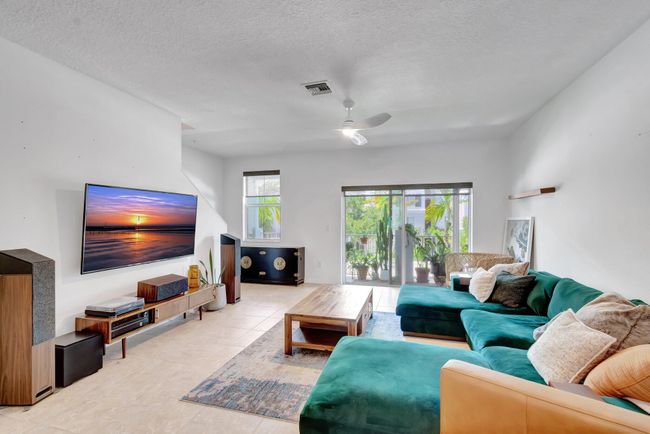 1271 Via De Fossi, Townhouse with 3 bedrooms, 4 bathrooms and null parking in Boynton Beach FL | Image 8