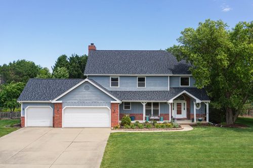 3010 Thornwood Ln, Bloomington, IL, 61704-2748 | Card Image