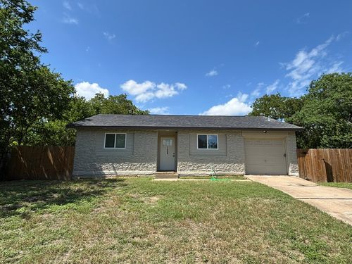 4608 E Village Ct, Austin, TX, 78744-3815 | Card Image