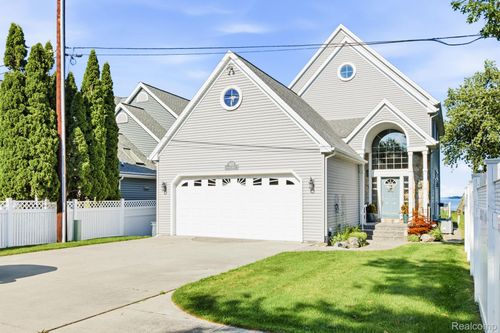 3115 Conger Street, Port Huron, MI, 48060 | Card Image
