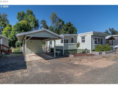 7-201 Ne Peggy Ave, Roseburg, OR, 97470-1583 | Card Image
