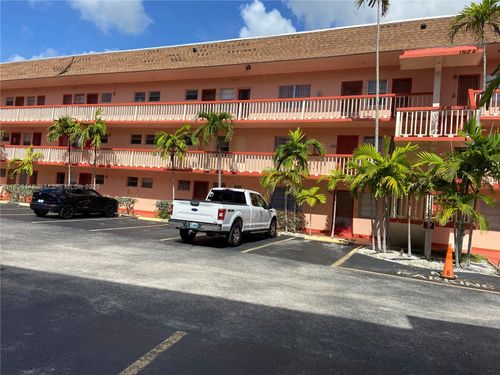 apt-638-18707 Ne 14th Ave, Miami, FL, 33179-4852 | Card Image