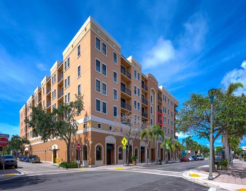 apt-418-511 Lucerne Ave, Lake Worth Beach, FL, 33460-3860 | Card Image