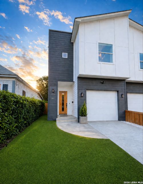 unit-101-711 S Olive St, San Antonio, TX, 78203-1661 | Card Image