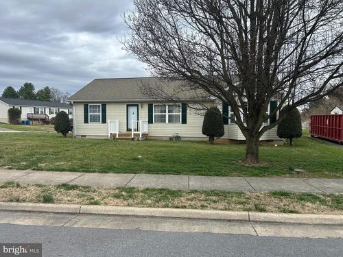 300 E Fairfax St, BERRYVILLE, VA, 22611-1100 | Card Image