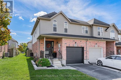 24 Brookfield Cres, Kitchener, ON, N2E0A7 | Card Image
