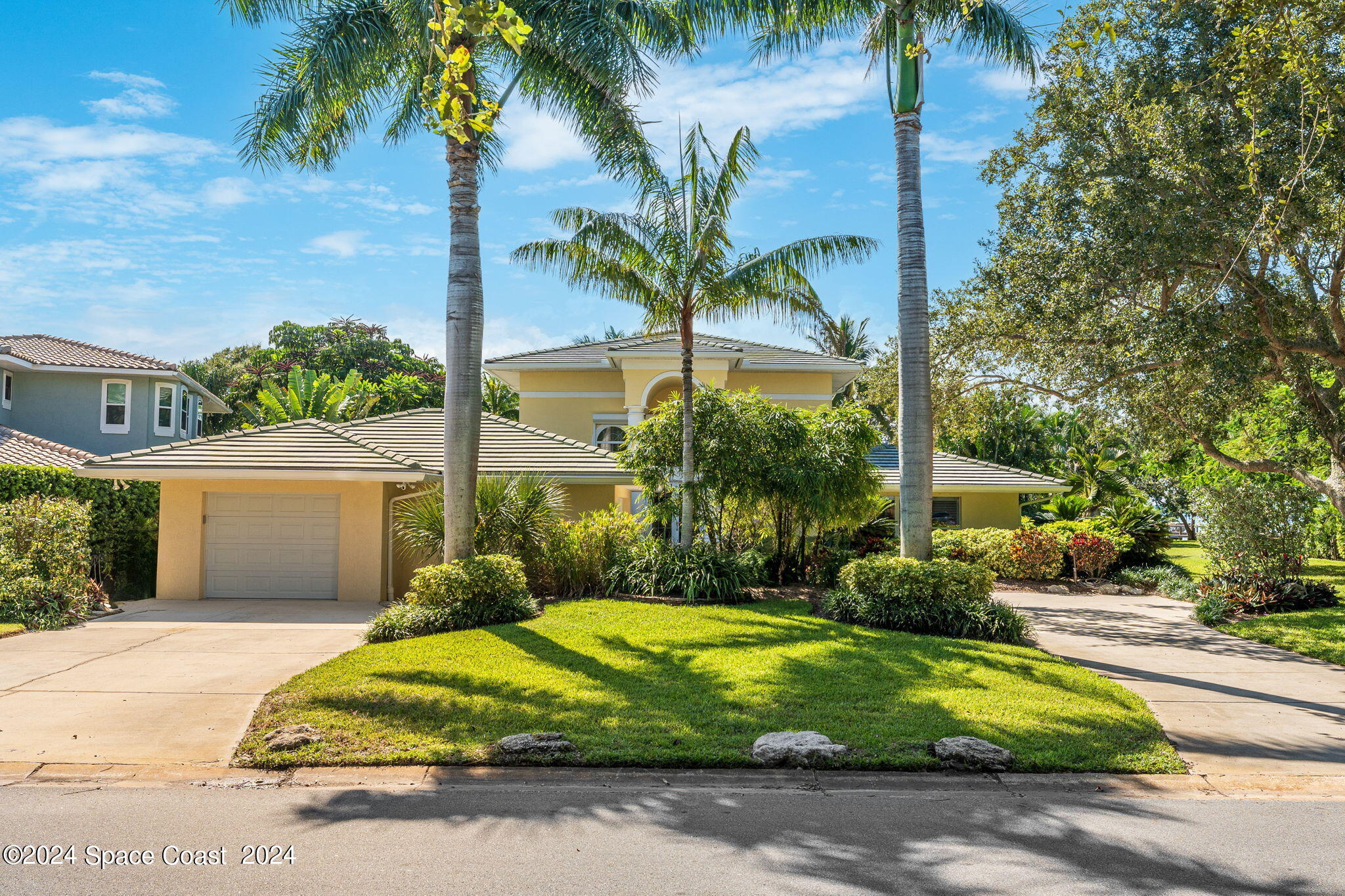 Shore View Dr, Indialantic, FL 32903