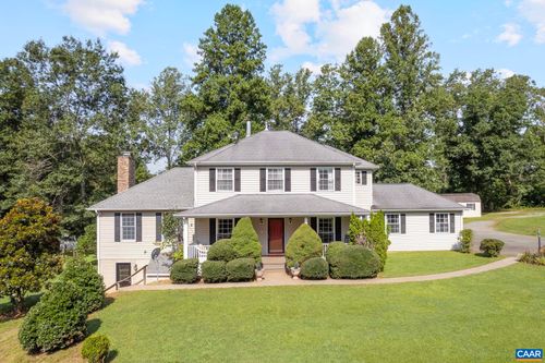 3462 Scottsville Rd, Charlottesville, VA, 22902-7411 | Card Image
