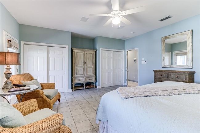 488 Margo Ln, House other with 5 bedrooms, 4 bathrooms and 6 parking in Port Aransas TX | Image 19