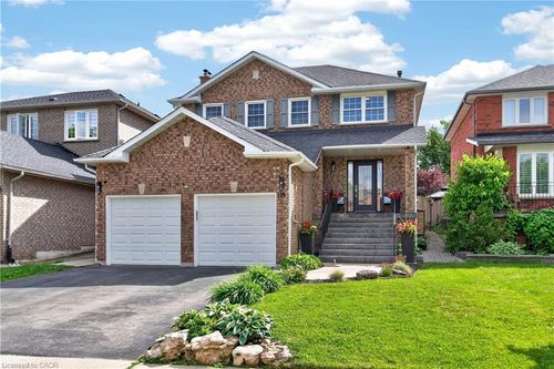 119 Boulding Ave, Waterdown, ON, L8B0M2 | Card Image