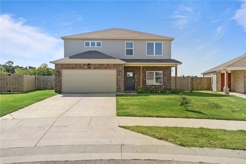 204 W Laurel Ave, Rogers, AR, 72758-5281 | Card Image