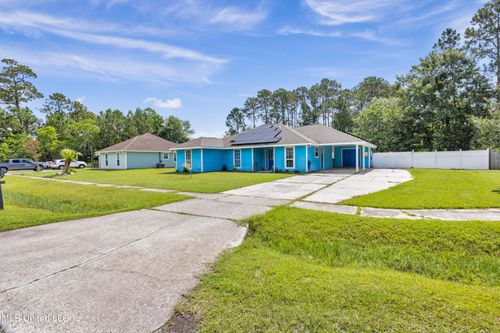 126 Spanish Cv, Waveland, MS, 39576-2559 | Card Image