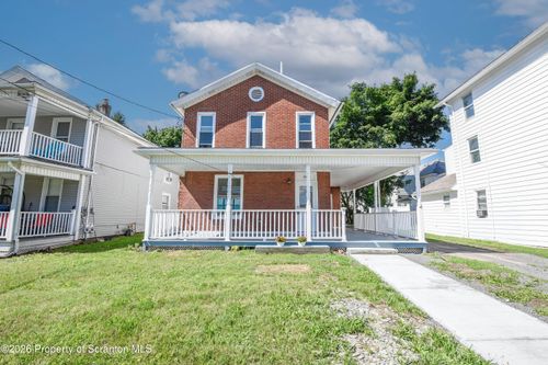 608 E Market St, Scranton, PA, 18509-1652 | Card Image