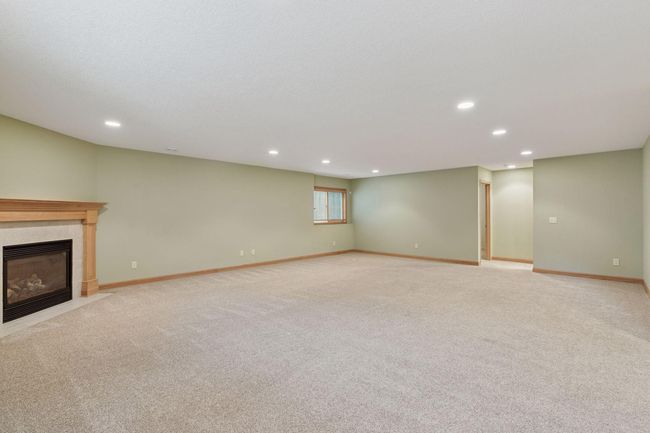 11424 Preserve Ln N, Townhouse with 3 bedrooms, 3 bathrooms and null parking in Champlin MN | Image 17