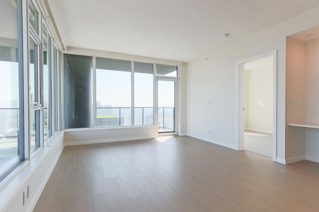 4901 - 2108 Gilmore Ave, Condo with 2 bedrooms, 2 bathrooms and 1 parking in Burnaby BC | Image 12