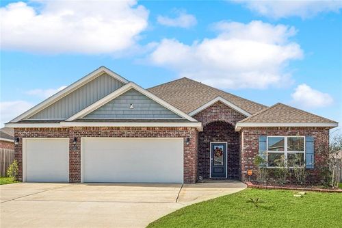 5021 Sand Dollar Dr, Long Beach, MS, 39560-4585 | Card Image