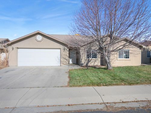 3016 Autumn Glenn, Grand Junction, CO, 81504-3502 | Card Image