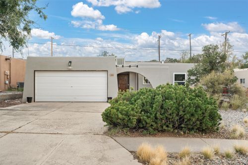 2107 Avenida De Las Alturas, Santa Fe, NM, 87505 | Card Image