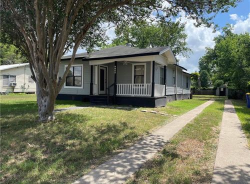 1120 Saint Paul St, Gonzales, TX, 78629-2919 | Card Image