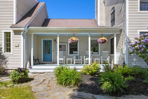 17 Mountain Rd, Arundel, ME, 04046-8329 | Card Image