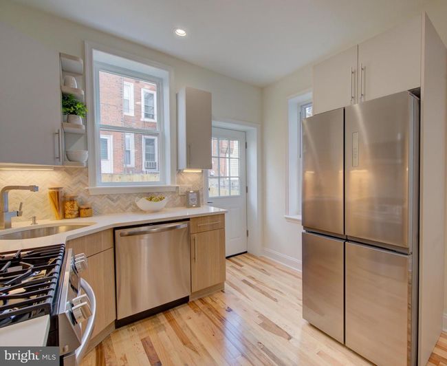 921 S Conestoga St, Townhouse with 3 bedrooms, 2 bathrooms and null parking in PHILADELPHIA PA | Image 9