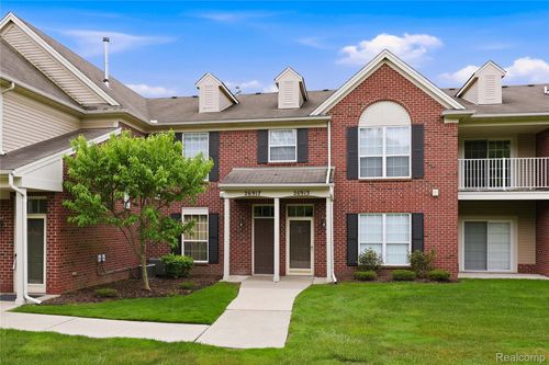 26917 Carrington Pl, Harrison Township, MI, 48045-6513 | Card Image