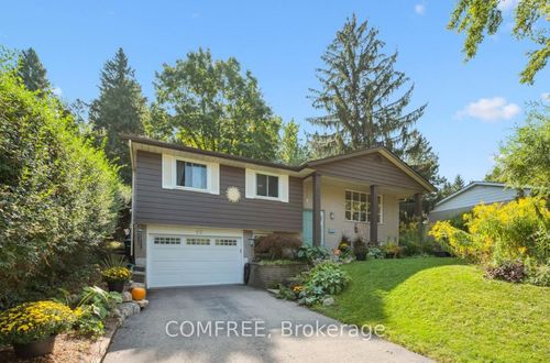 93 Water St E, Elora, ON, N0B1S0 | Card Image