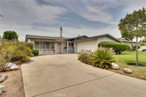 1115 Conlon Ave, La Puente, CA, 91744-1711 | Card Image