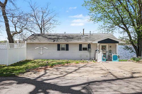 5201 12 1/2 Mile Rd, Burlington, MI, 49029-9123 | Card Image