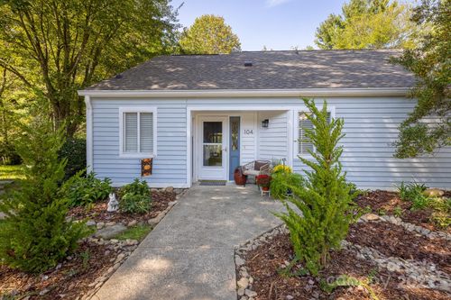 104 Llama Vista Ct, Black Mountain, NC, 28711 | Card Image