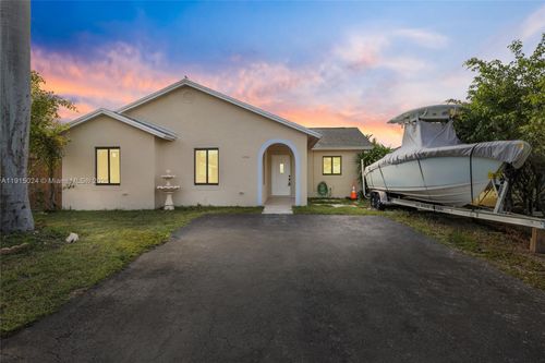 12740 Sw 249th Ter, Homestead, FL, 33032-9012 | Card Image