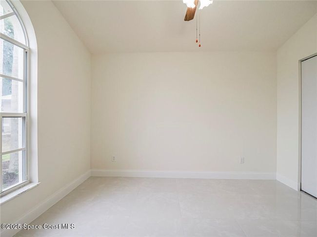 513 Benedictine Ter, House other with 3 bedrooms, 3 bathrooms and null parking in Sebastian FL | Image 24