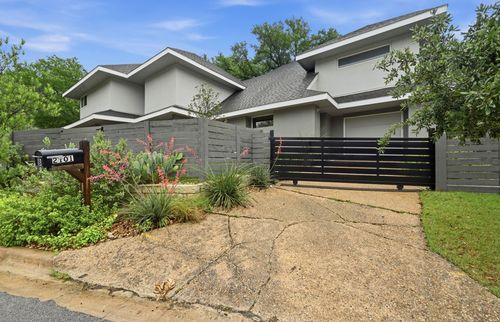 b-2101 Airole Way, Austin, TX, 78704-3226 | Card Image
