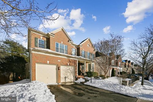 25730 S S Village Drive, CHANTILLY, VA, 20152 | Card Image