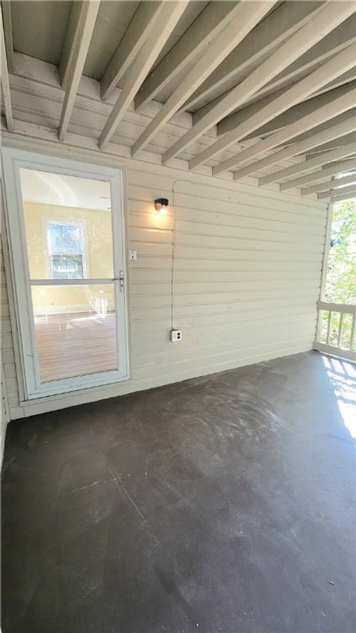 1003 Middle Rd, Glenshaw, PA, 15116-2737 | Card Image