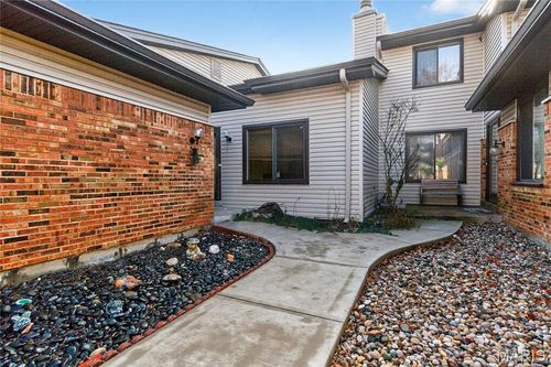 11612 Heather Dale Dr, Saint Louis, MO, 63146-4227 | Card Image