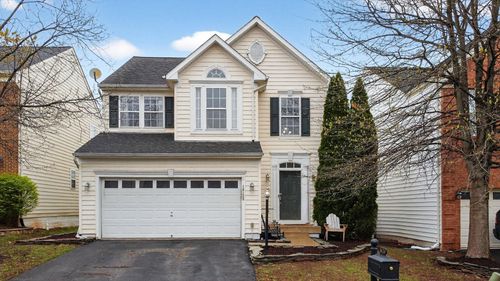 16128 Sheringham Way, GAINESVILLE, VA, 20155-4500 | Card Image