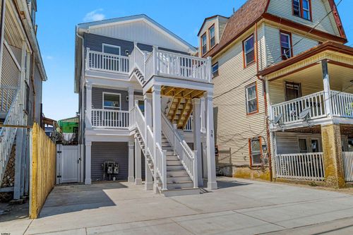 38 N Boston Ave, Atlantic City, NJ, 08401-3502 | Card Image