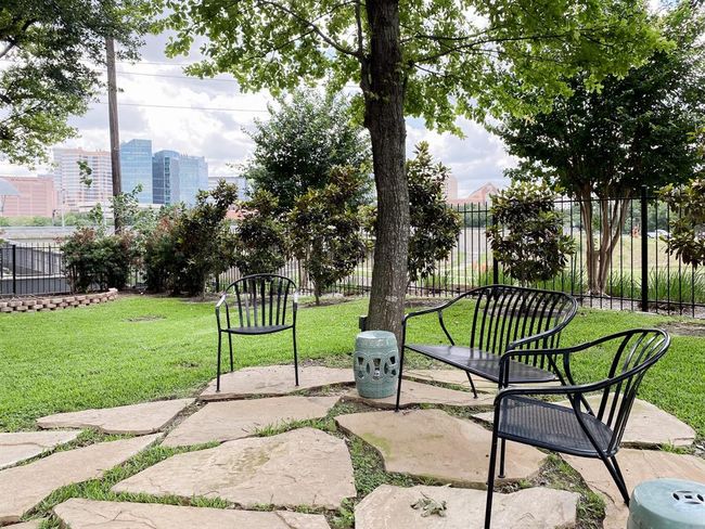 Shaded area with med center views | Image 24
