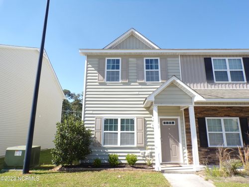 513 Oyster Rock Ln, Sneads Ferry, NC, 28460-6897 | Card Image